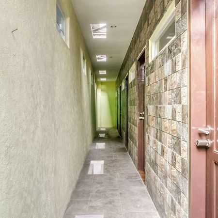 Reddoorz @ Panglima Polim 2 Hotel Джакарта Екстериор снимка
