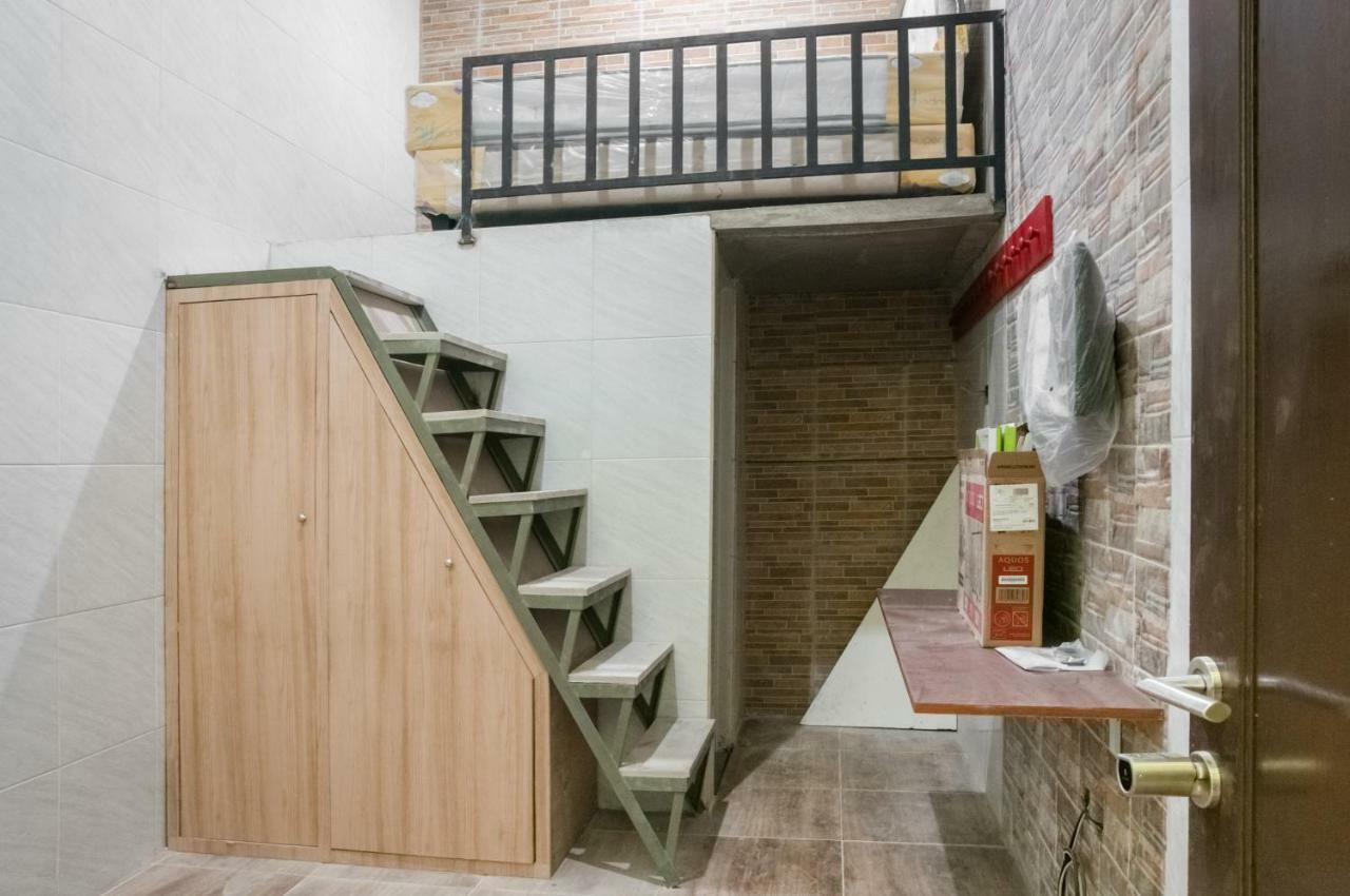 Reddoorz @ Panglima Polim 2 Hotel Джакарта Стая снимка